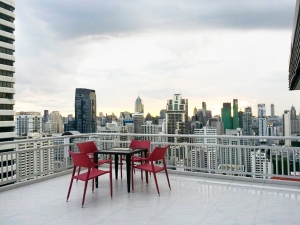 Grand Park View Asoke <strong>flat apartment condo for rent near Sukhumvit MRT</strong>