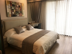 Trapezo Sukhumvit 16 <strong>flat apartment condo for rent near Queen Sirikit National Convention Center</strong>